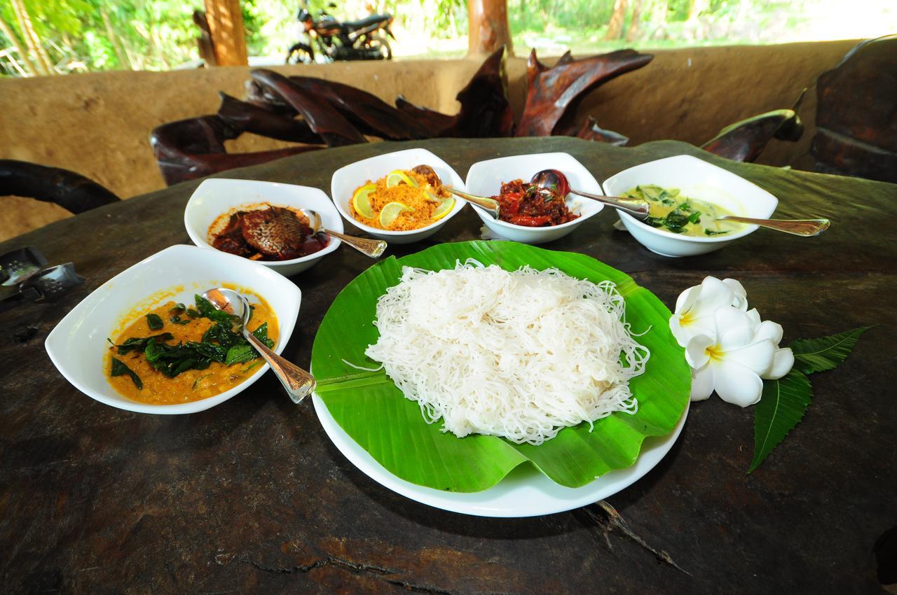 Thuduwa Camp Hotel Embilipitiya Kültér fotó